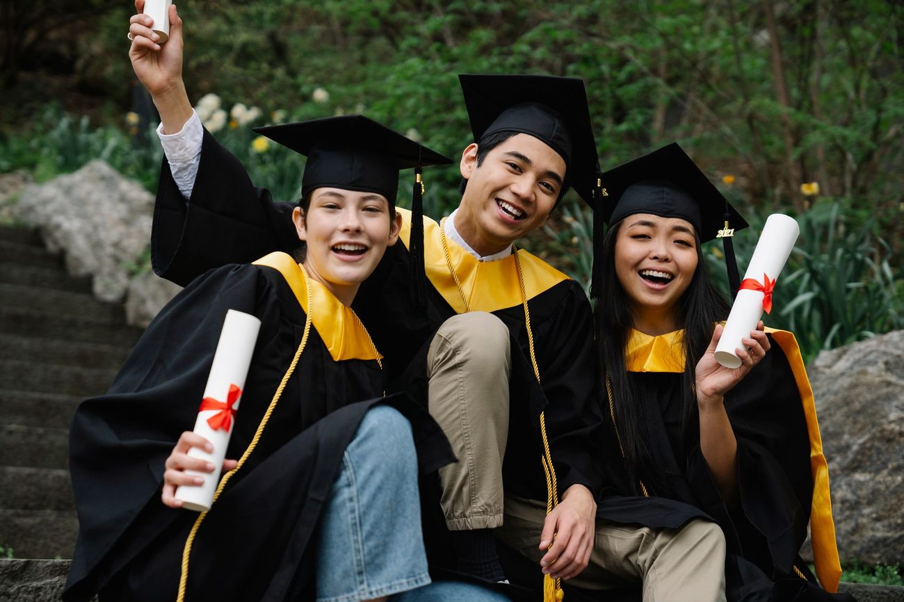 Pay down the student loan or save for the house first?